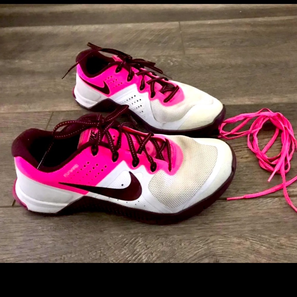 Women’s Nike metcon 2